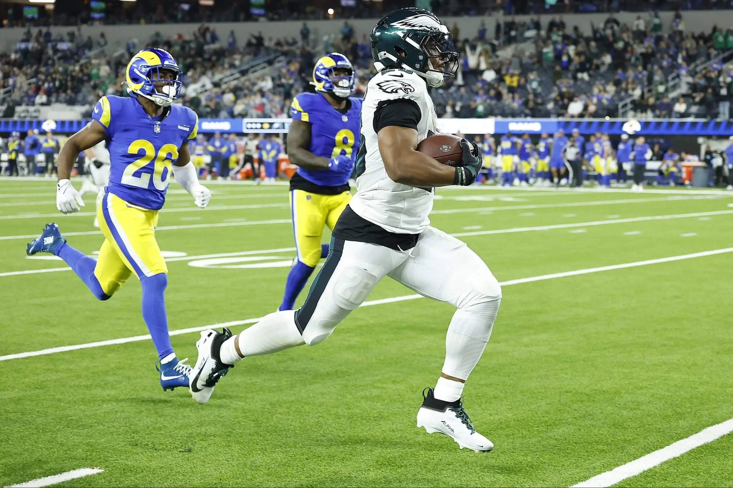 Eagles-Rams: Saquon Barkley erupts with 255 rushing yards as Philly beats L.A. 37-20 for its 7th straight victory