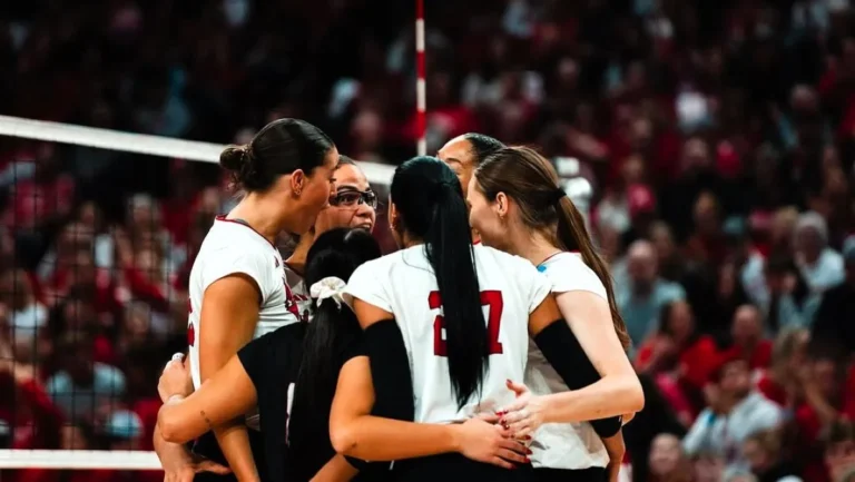 Nebraska Volleyball Fans Get Emotional as Lexi Rodriguez & Others Receive Final Tribute