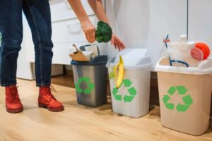 10 Simple Ways to Reduce Waste at Home and Work