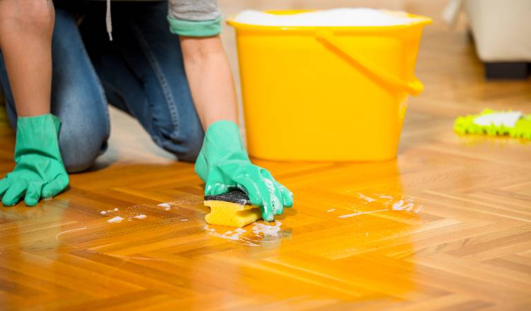 7 Pro Techniques for Washing Vinyl Floors That Last Decades